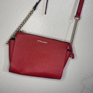 EUC Steve Madden Red Crossbody